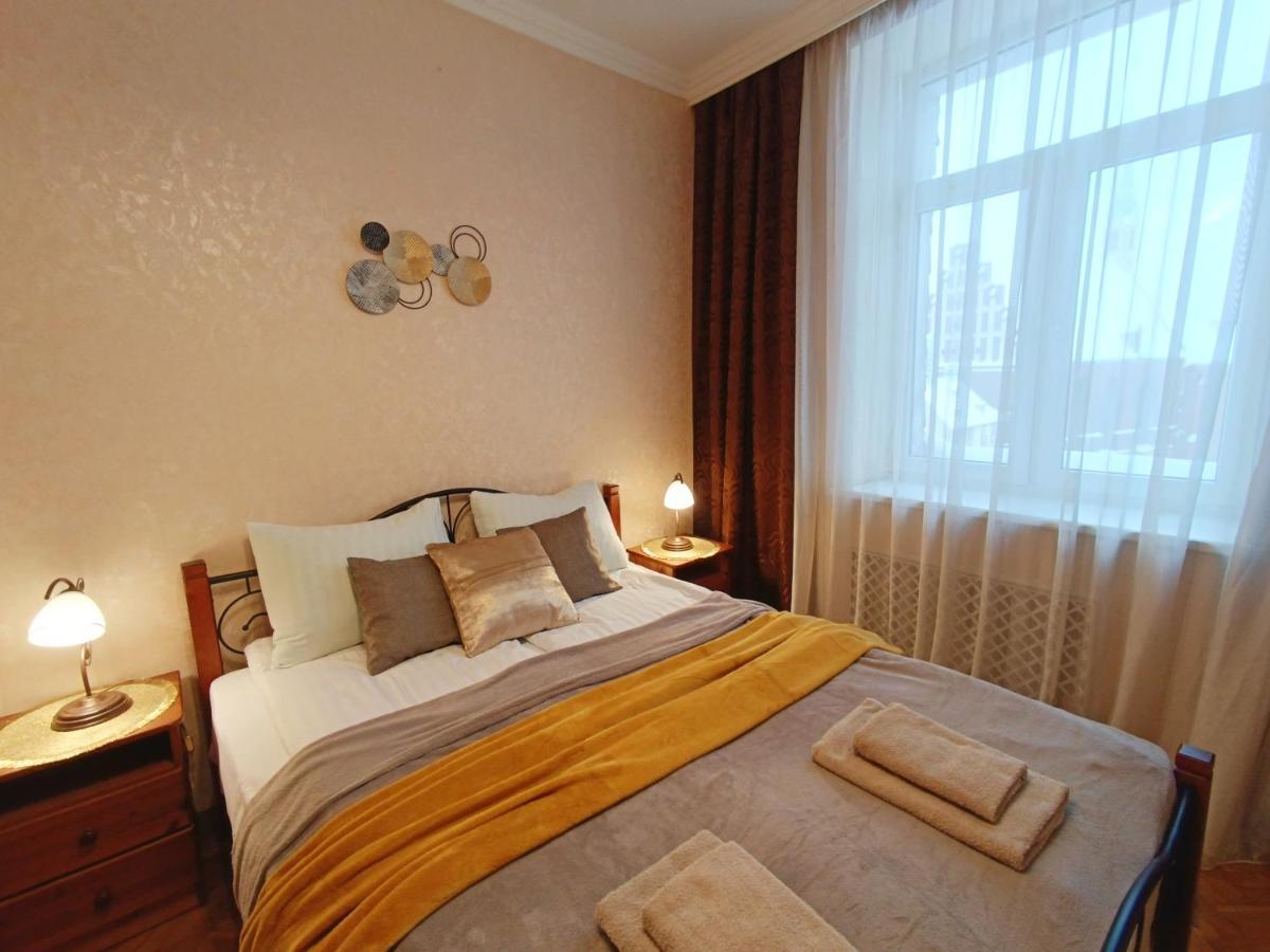 Old Town Retreat With Stunning Views 2 Bedroom Apartment Nearby The Church Of Saint Peter Рига Екстериор снимка