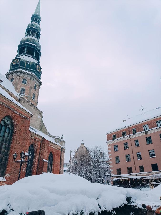 Old Town Retreat With Stunning Views 2 Bedroom Apartment Nearby The Church Of Saint Peter Рига Екстериор снимка